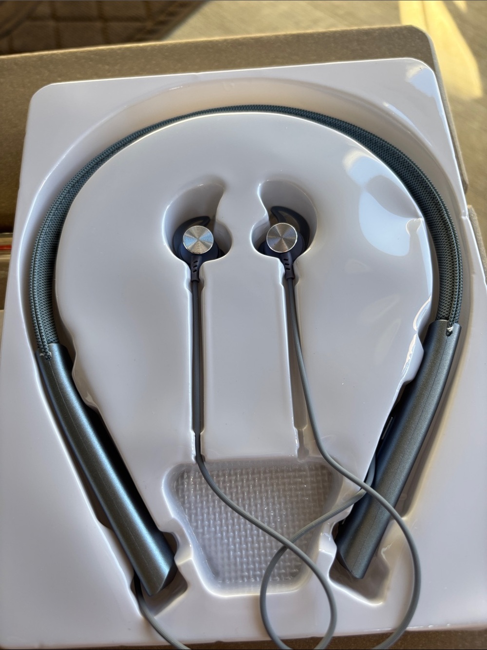 Wireless Neckband Earphones - Gray Fast Charging Design for Sports.